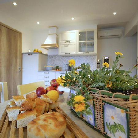 Bed and breakfast Il RosAle a Celle Ligure Extérieur photo