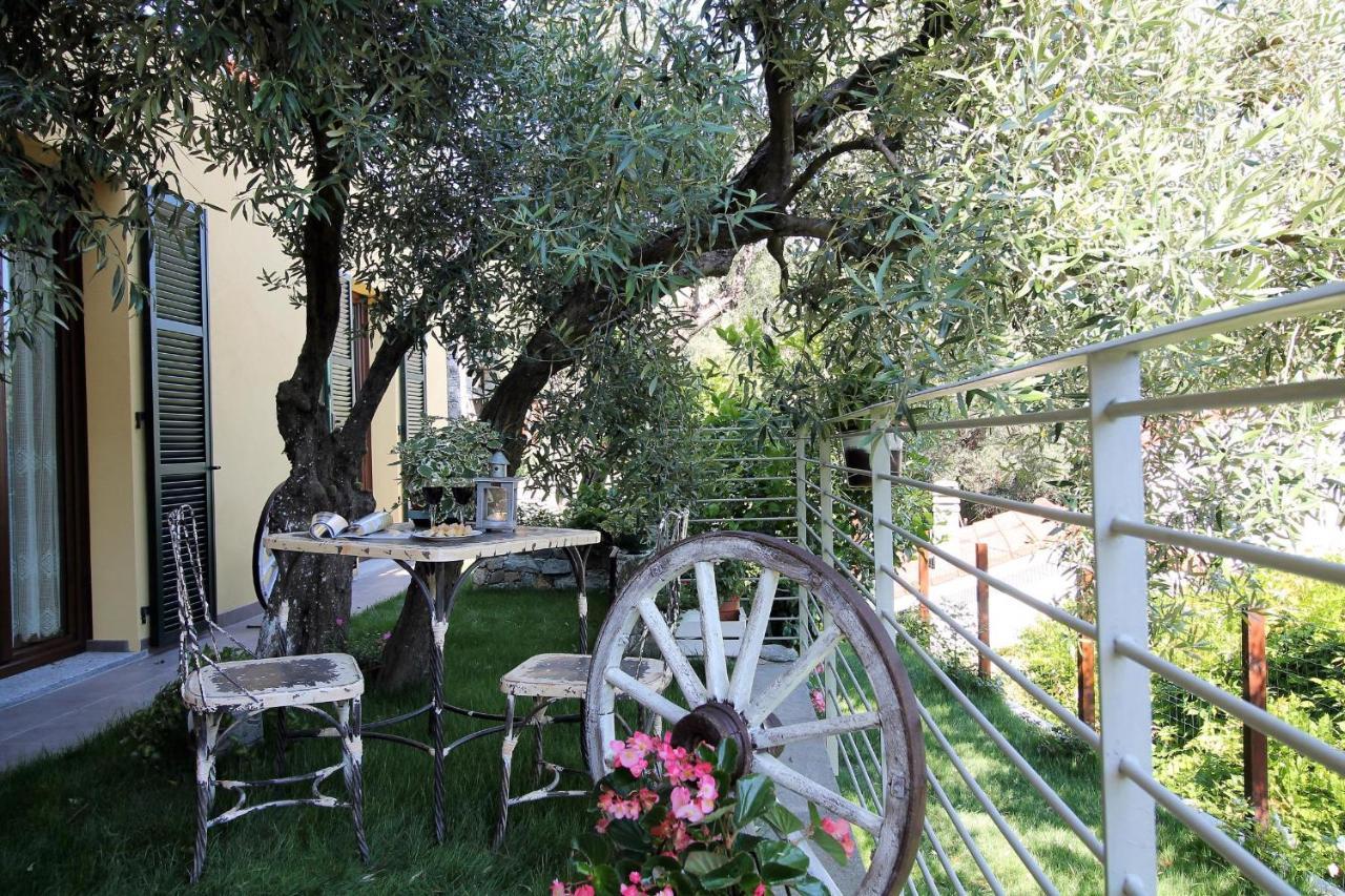 Bed and breakfast Il RosAle a Celle Ligure Extérieur photo